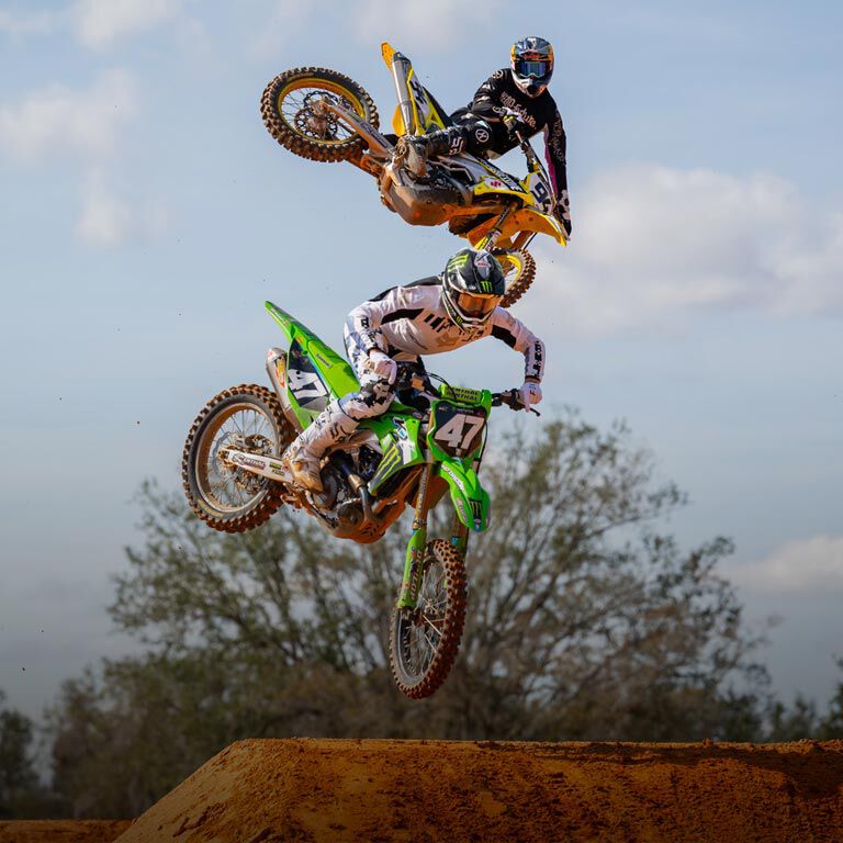 Fox Racing® Deutschland - Official Site - MX, MTB & Sportkleidung