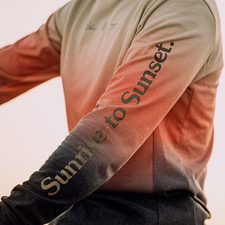 Close up of a Lunar Mtb Jersey