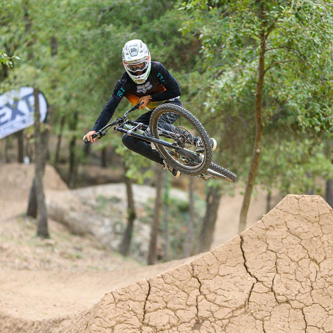 Helmet, rag, and bucket of soapy water