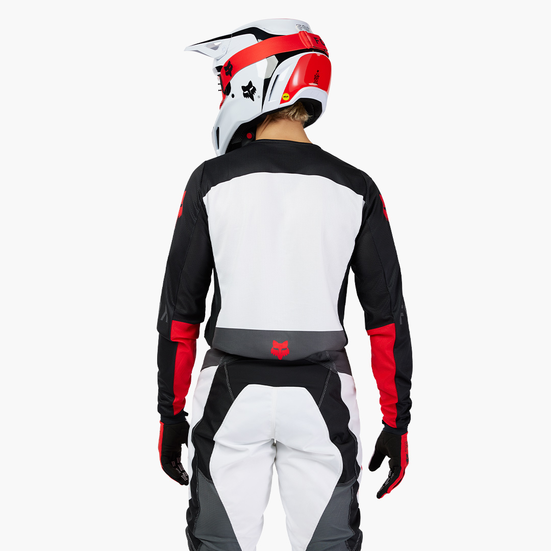 180 Flow — White/Red